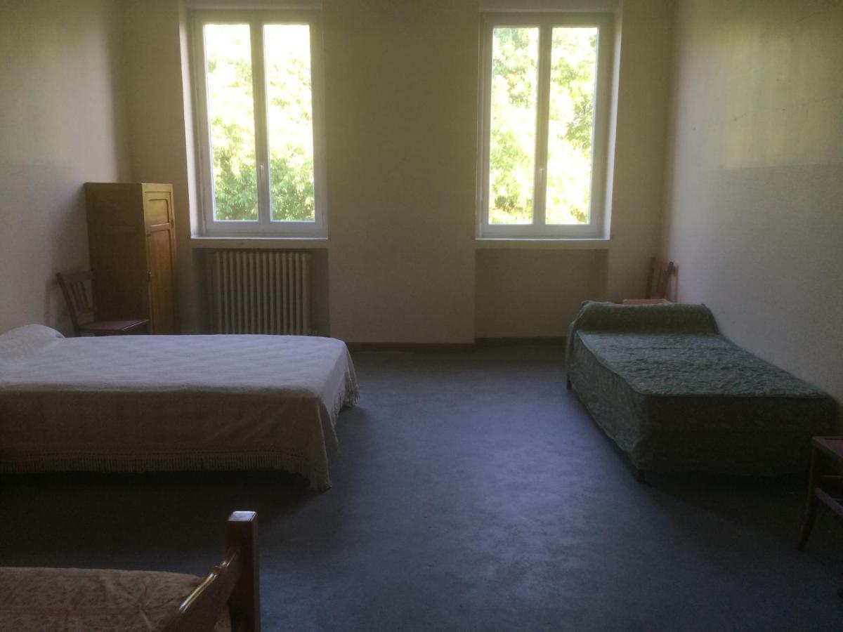 Prime Combe Hostel Fontanes  Ngoại thất bức ảnh